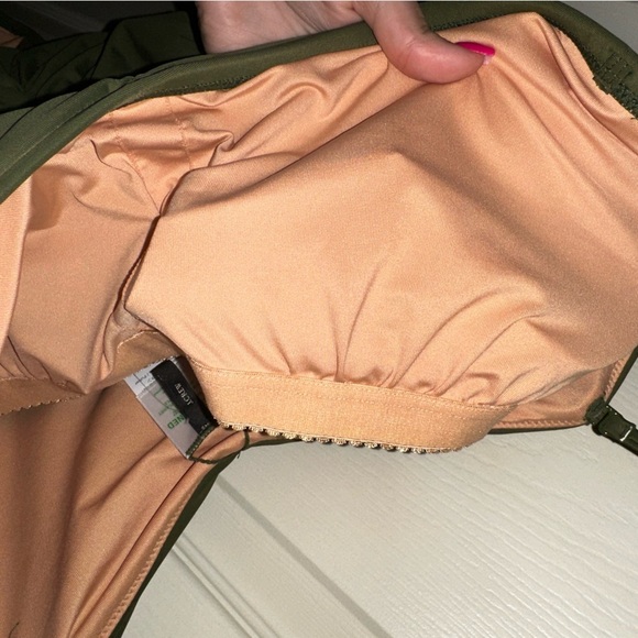 NWT J. Crew playa Green Ruched one piece swimsuit 24 summer beach vacation - Picture 10 of 10